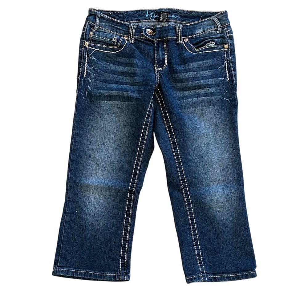 Ariya Dark Wash Low Rise Capri Jeans - Size 7/8